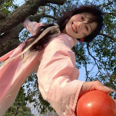 我曾是罗丽娜·波比特